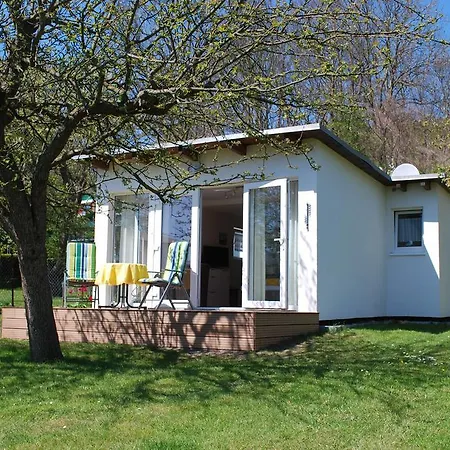 Ferienunterkuenfte Familie Panter 아파트 사스니츠